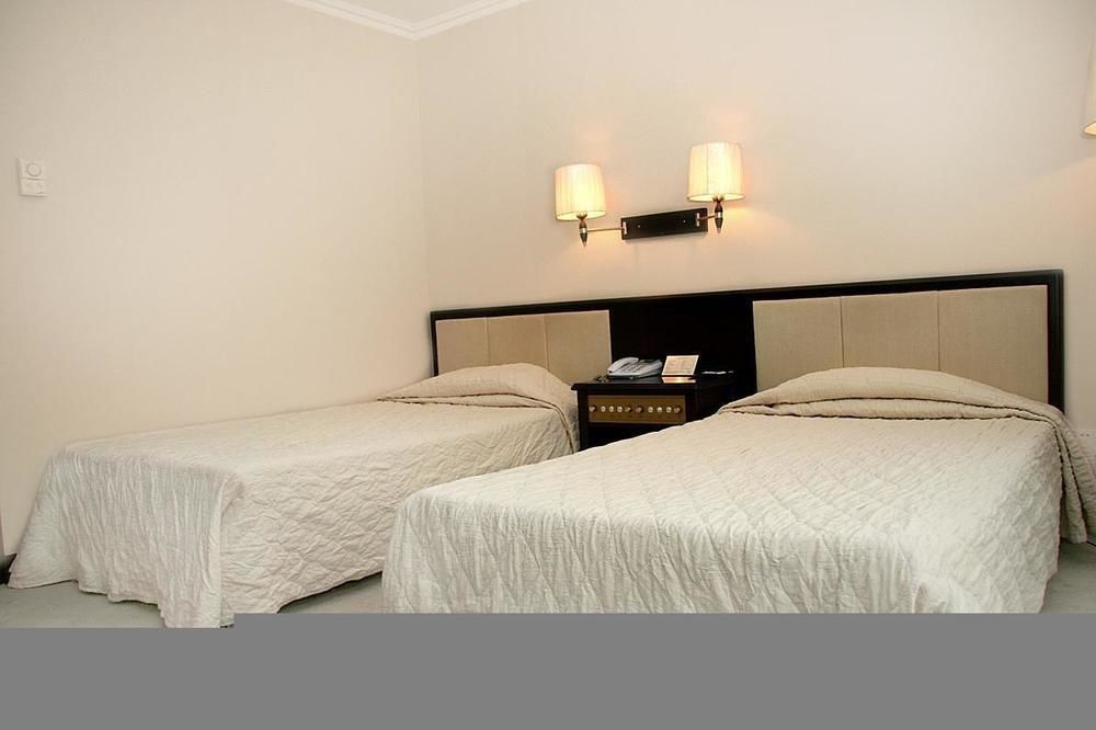 Qinglan Plaza Hotel Пекин Екстериор снимка