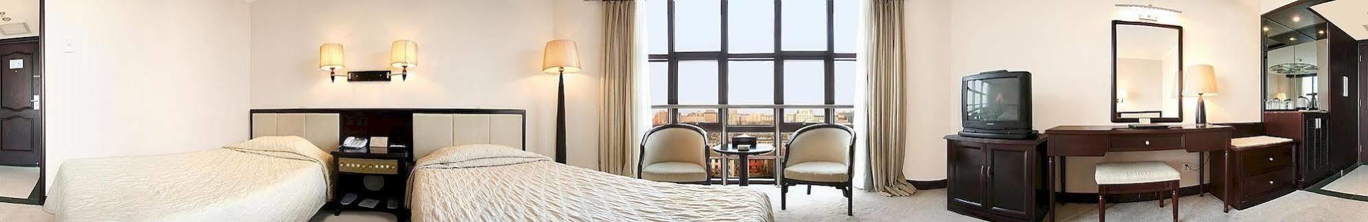 Qinglan Plaza Hotel Пекин Екстериор снимка